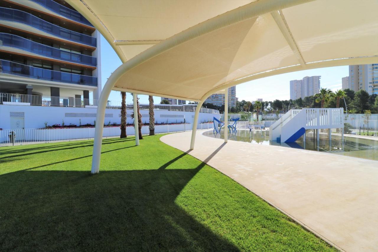 Sunset Waves 18-35 Poniente *