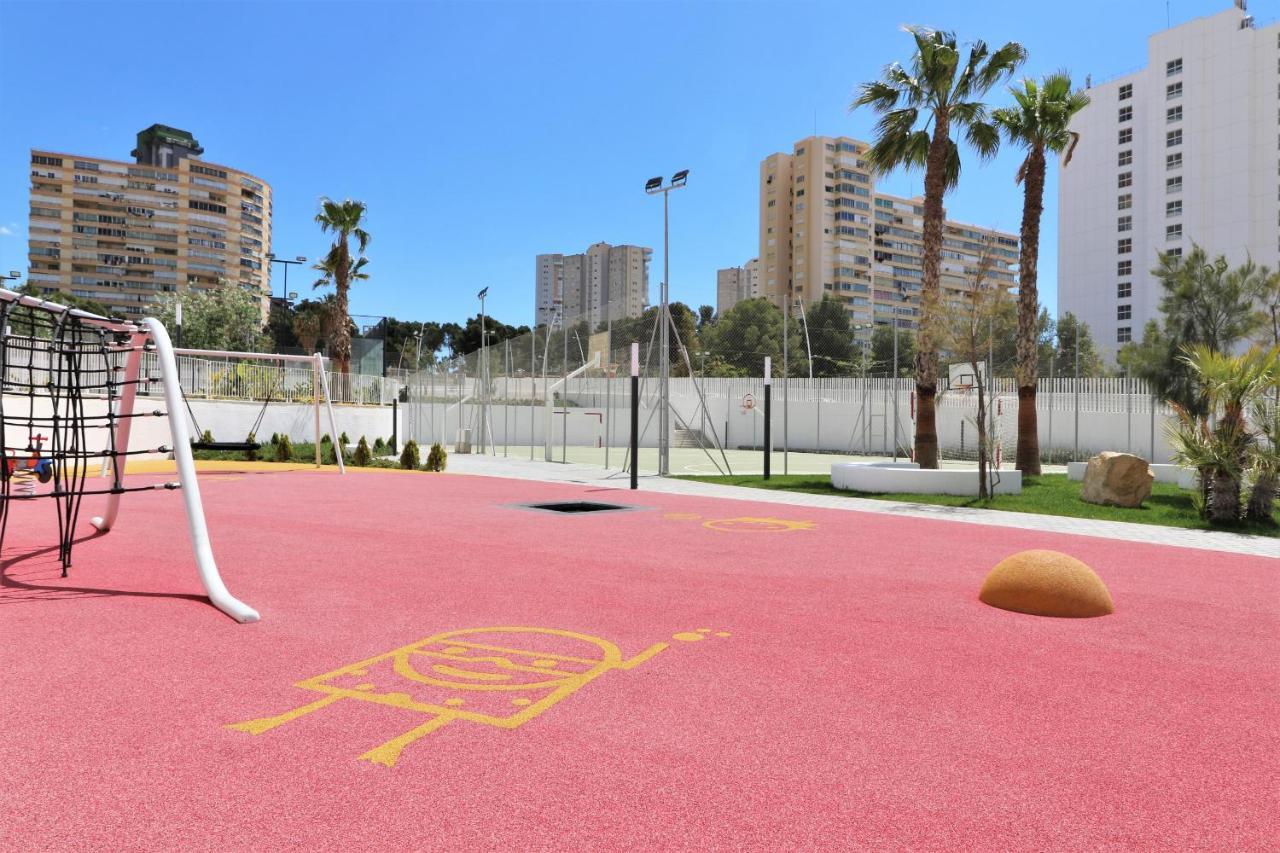 Sunset Waves 18-35 Poniente * Benidorm