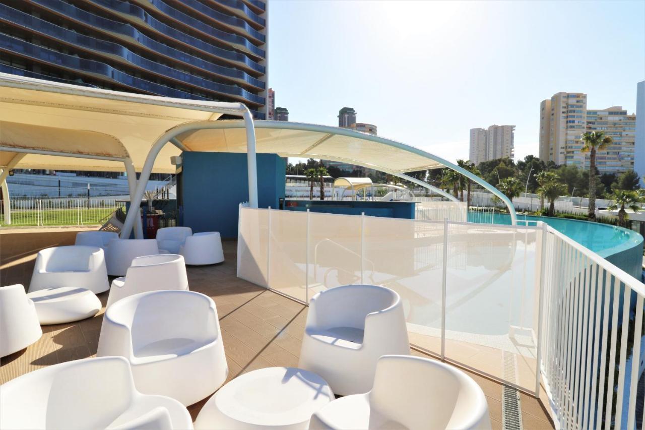 Sunset Waves 18-35 Poniente Benidorm